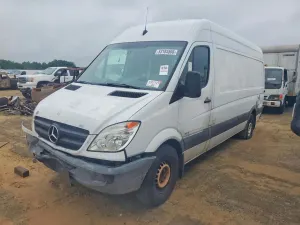Mercedes-Benz Sprinter 3.0L 6 2011
