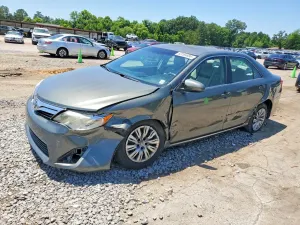 Toyota Camry 2.5L 4 2013
