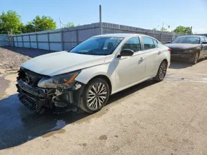 Nissan Altima 2.5L 4 2025