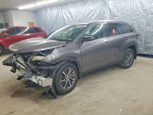 Toyota Highlander 3.5L 6 2019
