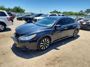 Nissan Altima 2.5L 4 2017