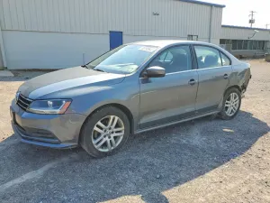 Volkswagen Jetta 1.4L 4 2017