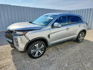 Mitsubishi Outlander 2.0L 4 2025
