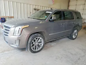 Cadillac Escalade 6.2L 8 2017