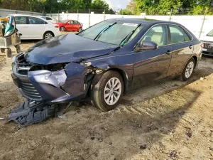 Toyota Camry 2.5L 4 2016