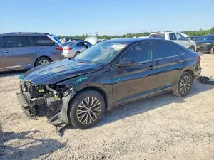 Volkswagen Jetta 1.4L 4 2021