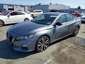 Nissan Altima 2.5L 4 2021