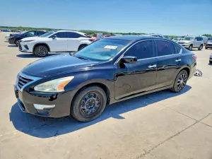 Nissan Altima 2.5L 4 2015