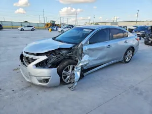Nissan Altima 2.5L 4 2013