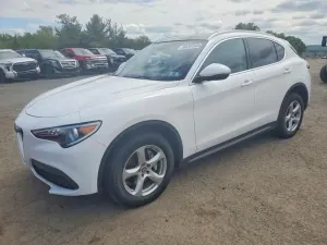 Alfa Romeo Stelvio 2.0L 4 2019