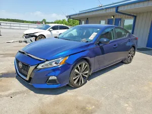 Nissan Altima 2.5L 4 2020