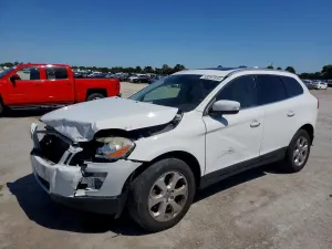 Volvo XC60 3.2L 6 2012