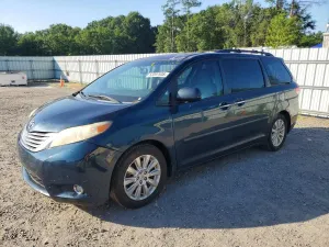 Toyota Sienna 3.5L 6 2011