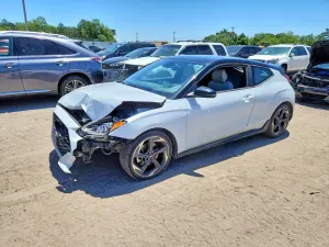 Hyundai Veloster 1.6L 4 2019