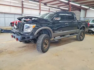 Nissan Titan 5.6L 8 2019