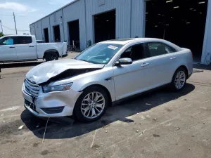 Ford Taurus 3.5L 6 2013
