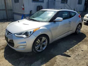 Hyundai Veloster 1.6L 4 2013
