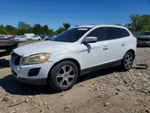 Volvo XC60 3.0L 6 2011
