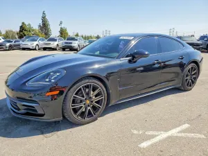 Porsche Panamera 3.0L 6 2018