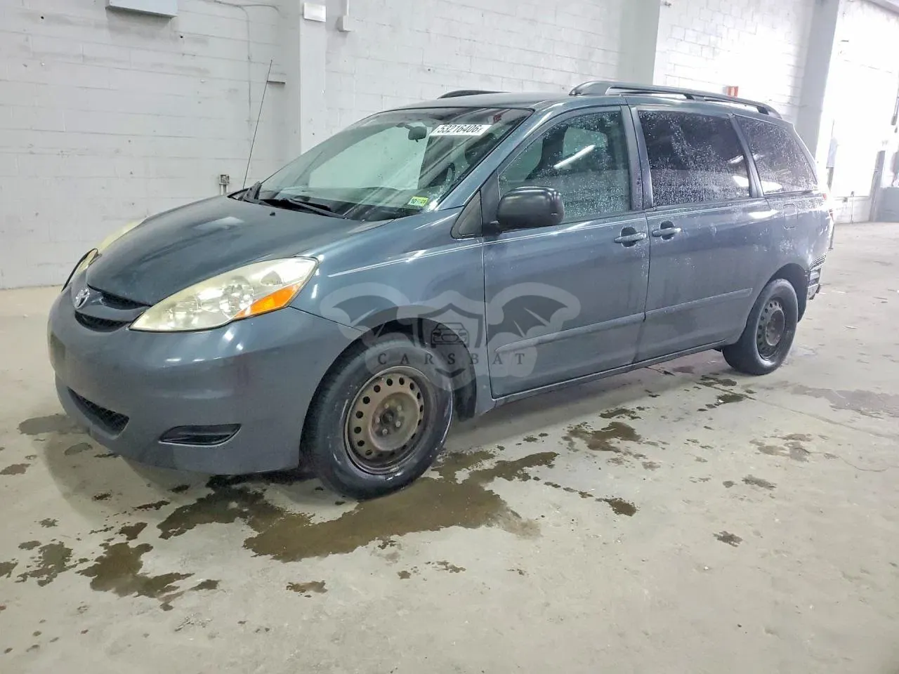 Toyota Sienna 2010