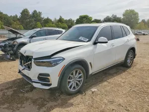 BMW X5 3.0L 6 2023