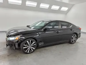 Nissan Altima 2.5L 4 2019