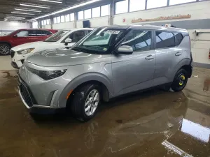 Kia Soul 2.0L 4 2025