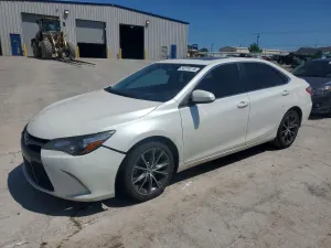 Toyota Camry 2.5L 4 2015