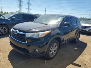 Toyota Highlander 3.5L 6 2015