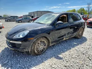 Porsche Cayenne 4.8L 8 2014