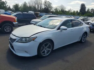 Lexus ES 3.5L 6 2013