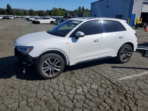 Audi Q3 2.0L 4 2022