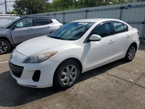 Mazda 3 2.0L 4 2012