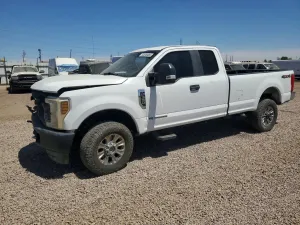 Ford F-350 6.7L 8 2018