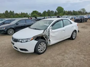 Kia Cerato / Forte / K3 2.0L 4 2013