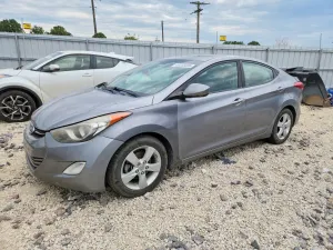 Hyundai Elantra 1.8L 4 2012