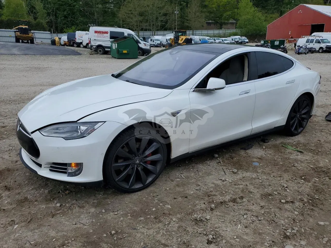 Tesla Model S 2015