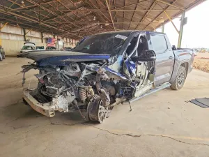 Toyota Tundra 3.4L 6 2022