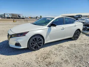 Nissan Altima 2.5L 4 2020