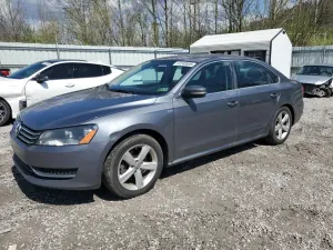 Volkswagen Passat S 1.8L 4 2014