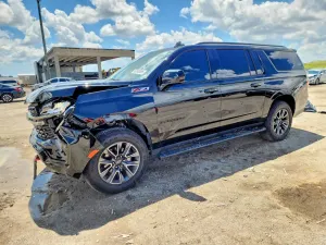 Chevrolet Suburban 5.3L 8 2021
