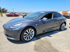 Tesla Model 3 2018