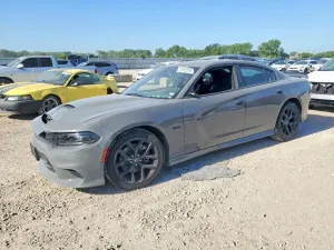 Dodge Charger 5.7L 8 2023