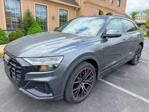 Audi Q8 3.0L 6 2021