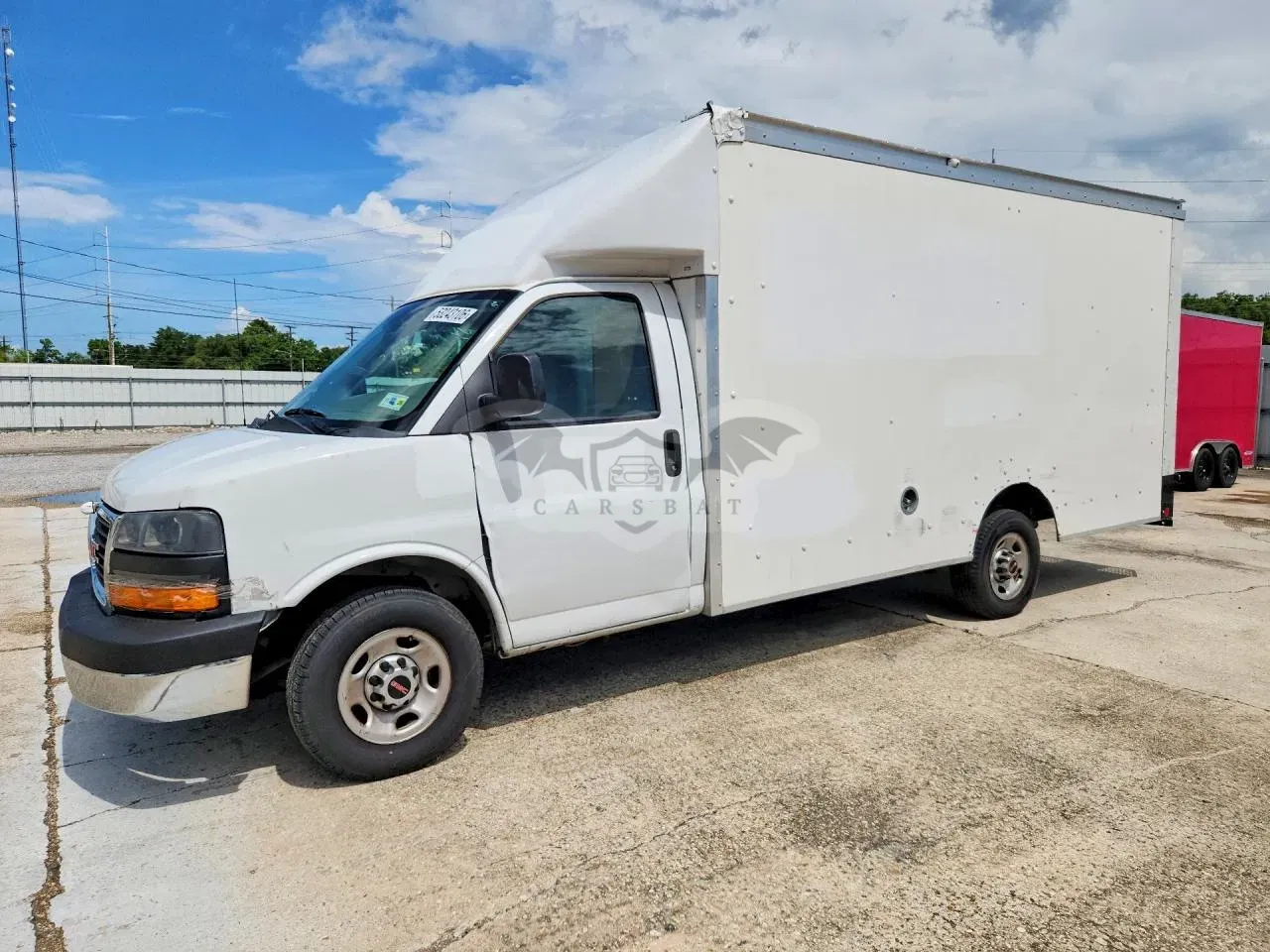 GMC Savana 6.6L 8 2022