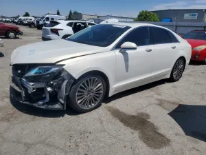 Lincoln MKZ 3.7L 6 2013
