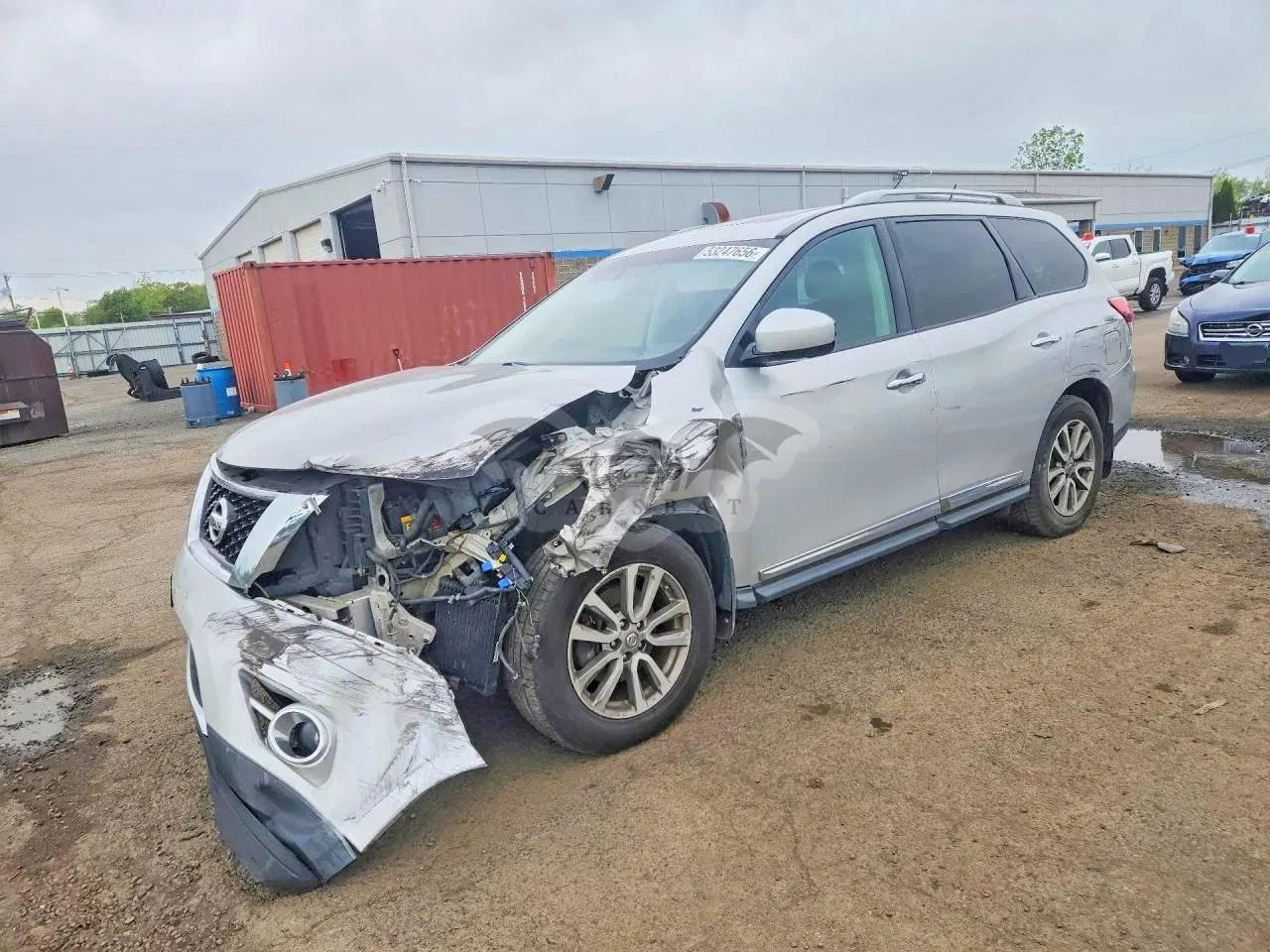 Nissan Pathfinder 3.5L 6 2015