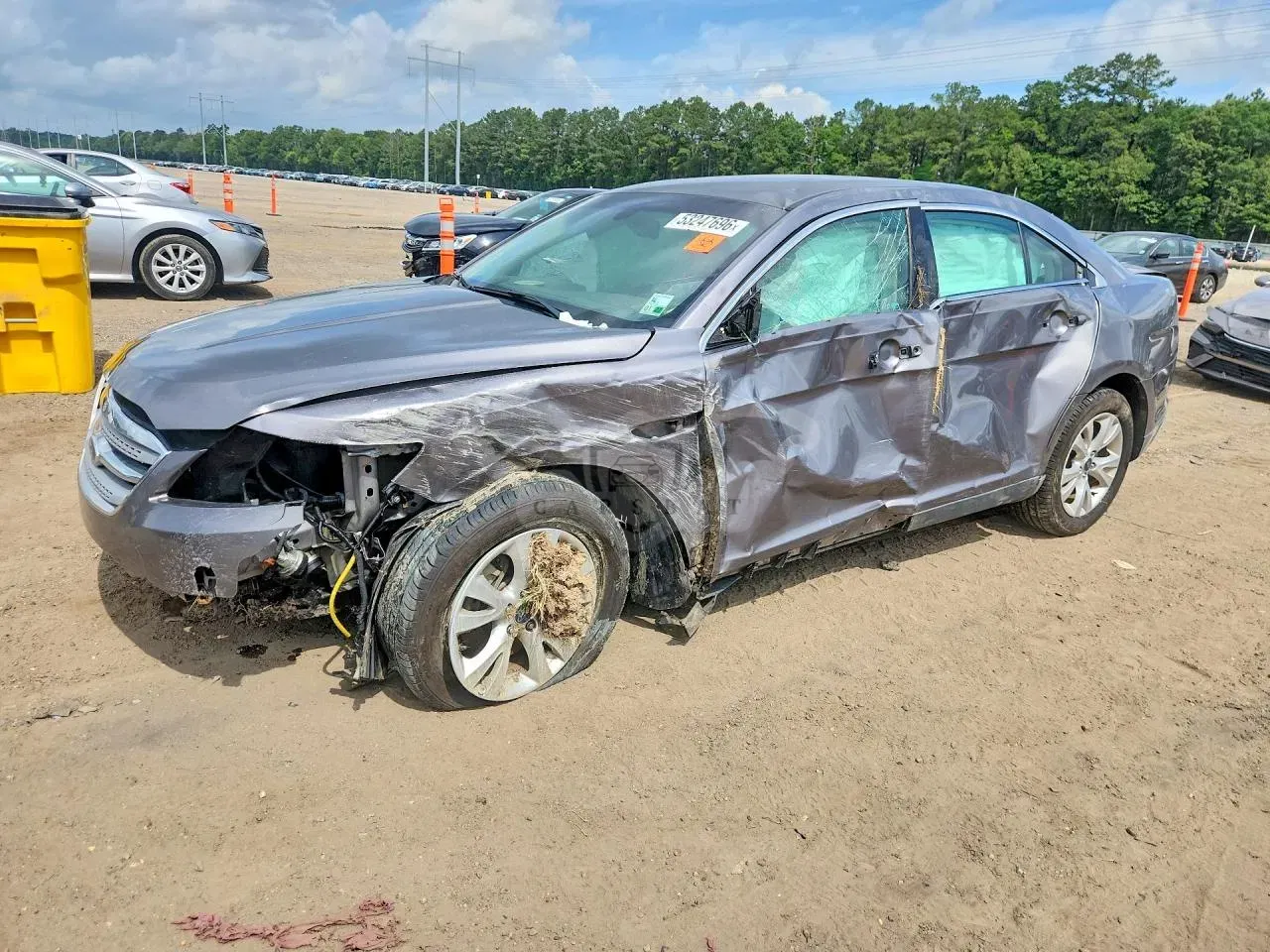 Ford Taurus 3.5L 6 2012