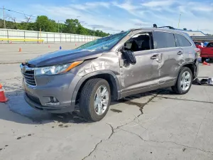 Toyota Highlander 3.5L 6 2014