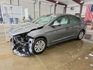 Hyundai Elantra 2.0L 4 2019